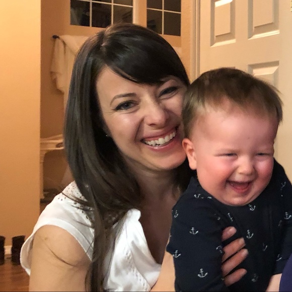 Meet your Posher, Michelle - Picture 1 of 1